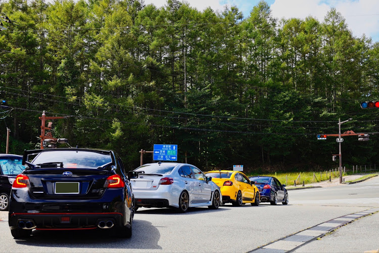 WRX S4のオフ会・洗車・ドライブに関するカスタム事例の投稿画像3枚目