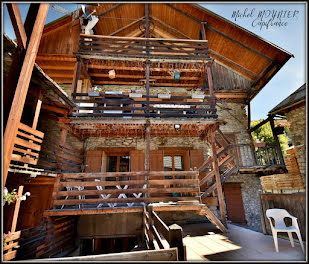 chalet à Molines-en-Queyras (05)