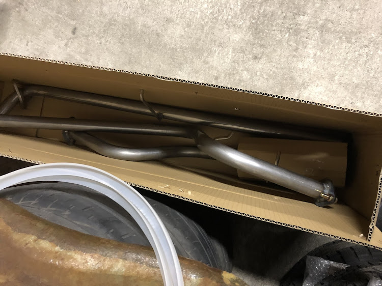 ミラのL700S・ミラ・マフラー交換・マフラー取付・爆音マフラーに関するカスタム事例の投稿画像2枚目
