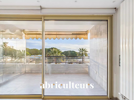 Appartement avec terrasse 4