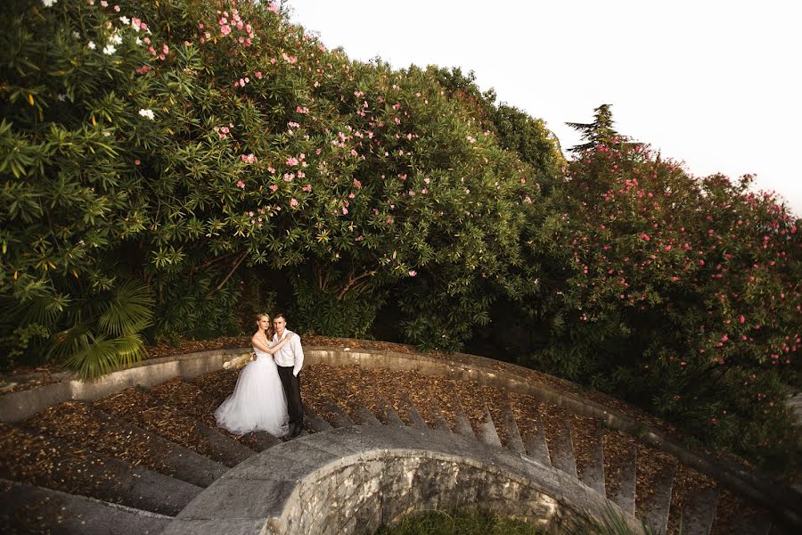 Fotógrafo de casamento Alesya Osipova (osipovphoto). Foto de 5 de setembro 2017