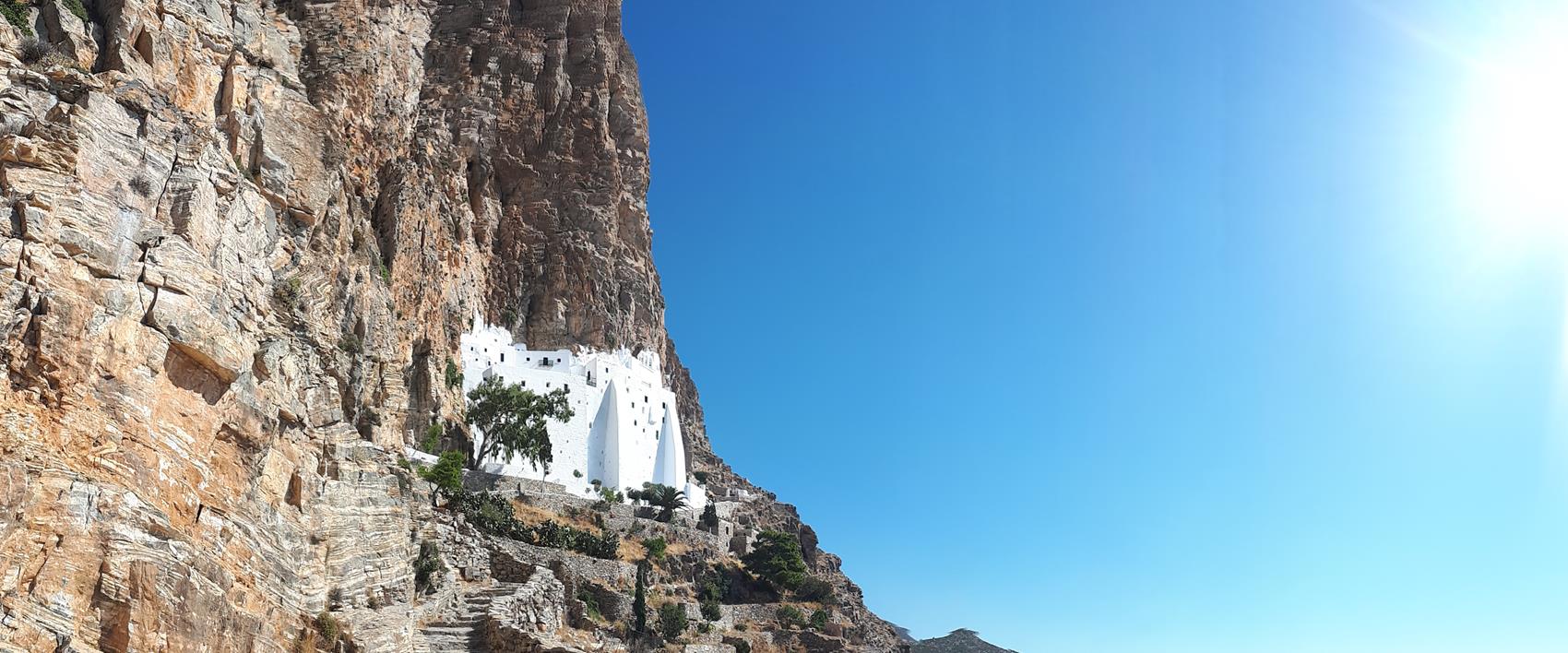 Il Monastero di Hozoviotissa di Amorgos
