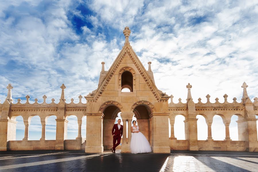 結婚式の写真家Norbert Holozsnyai (hnfoto)。2022 2月14日の写真