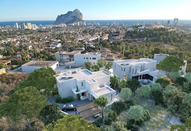 Villa with pool and terrace 4