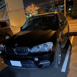 X5 E70