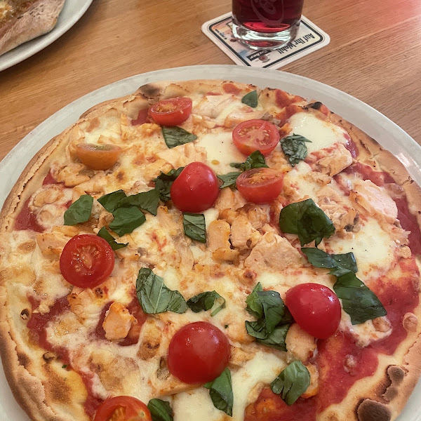 Gluten-Free Pizza at Salino Holzofenpizza