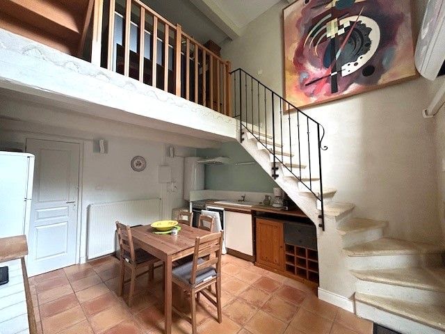 Location meublée appartement 2 pièces 51 m² à Montfavet (84140), 615 €