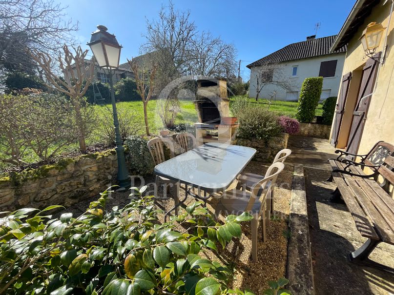 Vente maison 5 pièces 120 m² à Beaumont-du-Périgord (24440), 198 000 €