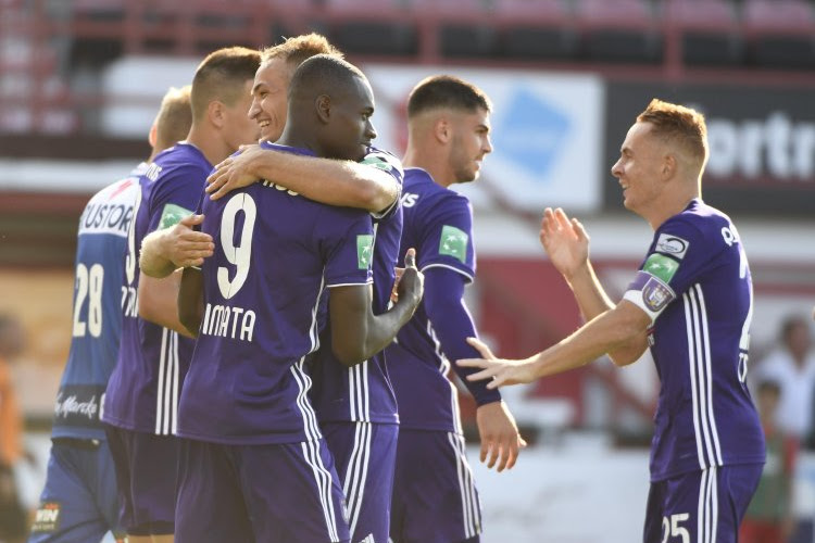 Début idéal pour Anderlecht qui ne fait qu'une bouchée de Courtrai