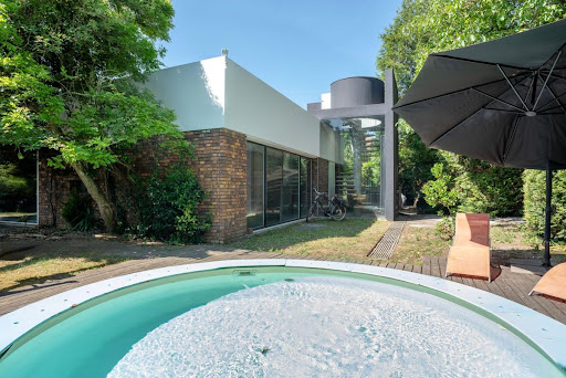 House with pool and terrace 1