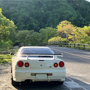 スカイライン GT-R R34