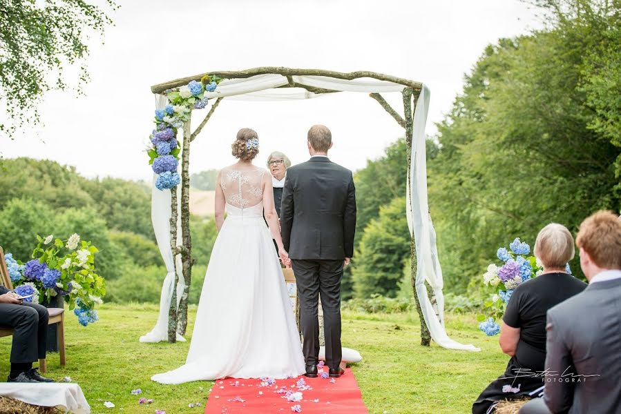 Fotógrafo de casamento Bettina Larsen (bettinalarsen). Foto de 30 de março 2019