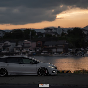 ジェイド FR5