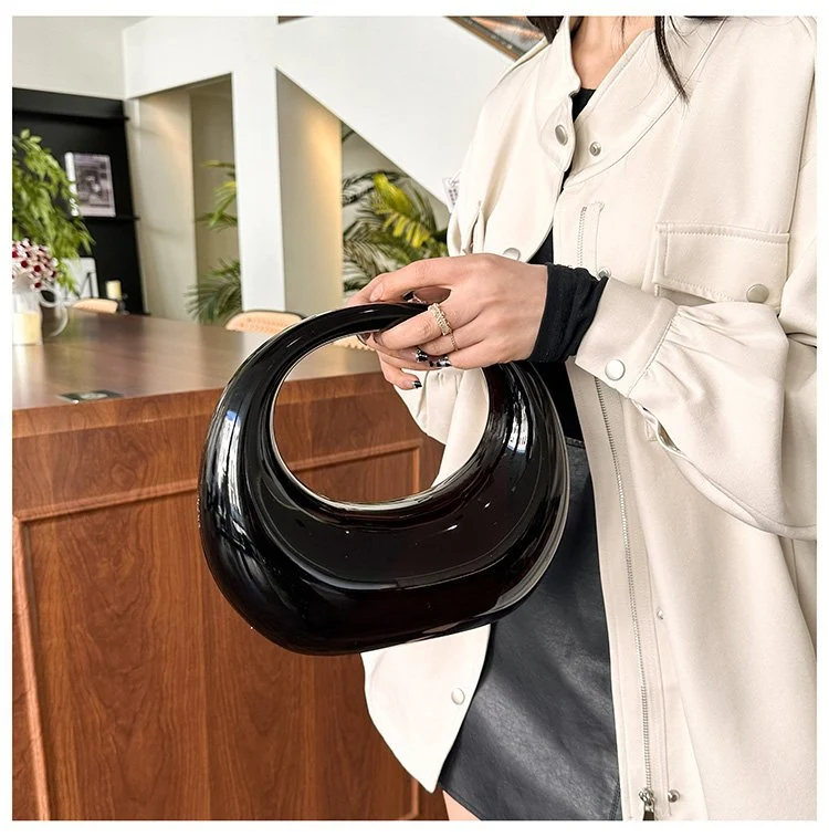 Borsa a Mano in Acrilico Luna Borsa da Cena a Tracolla Design Elegante e Moderno Perfetta per Serate Speciali Versatile e Chic