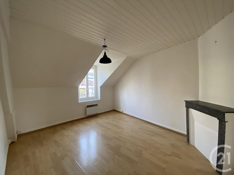 Vente appartement 2 pièces 40.29 m² à Corbeil-Essonnes (91100), 90 000 €
