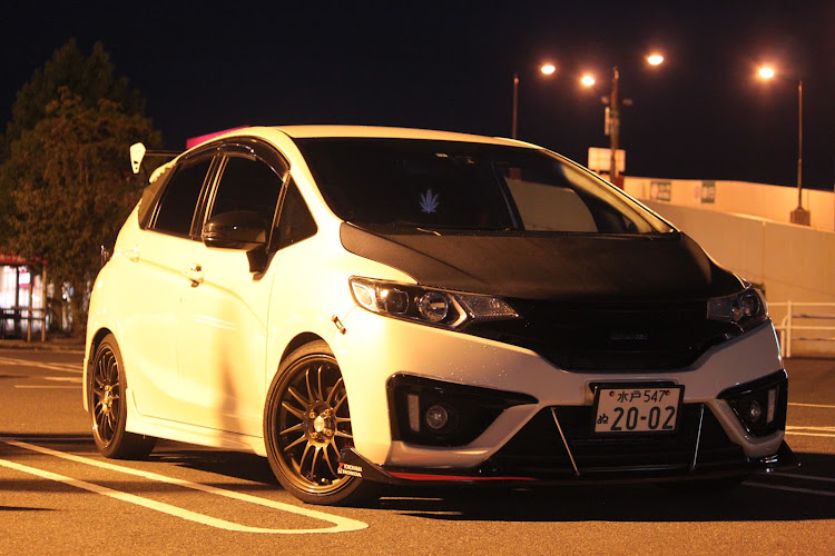 フィットのフィット3・ホイール・愛車・コラボお誘いお待ちしておりますに関するカスタム事例の投稿画像1枚目