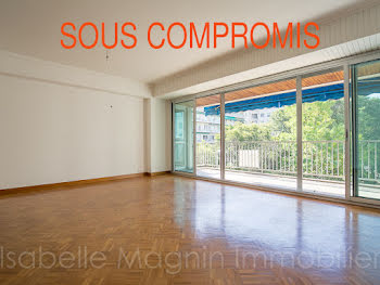 appartement à Marseille 8ème (13)