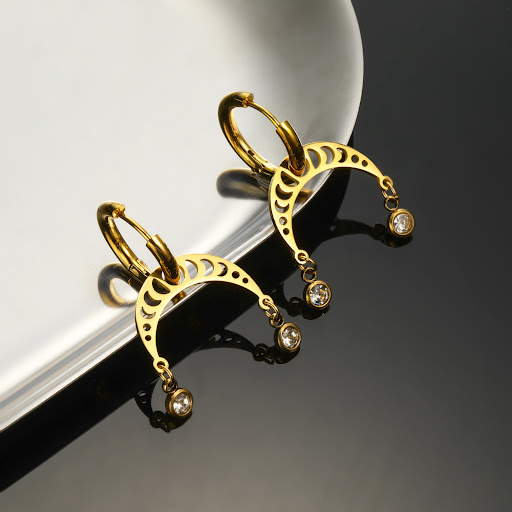 Title 3, European And American Cut Geometric Curved Earr...