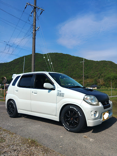 Kei Hn22sの低そうで低くない少し低い車 ステッカーチューン ゴールデンウィーク スズキkei ターボ 洗車 に関するカスタム メンテナンスの投稿画像 車のカスタム情報はcartune