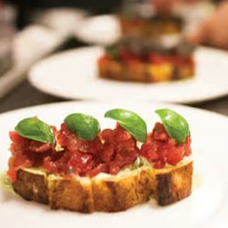 Big Eye Tuna Bruschetta