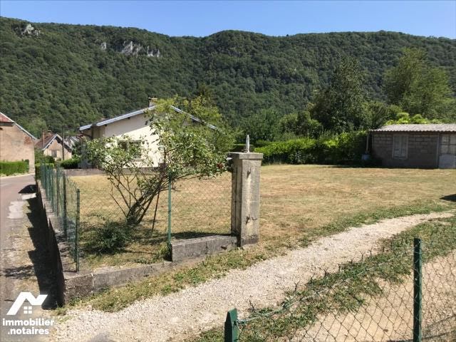 Vente terrain  460 m² à Deluz (25960), 44 800 €