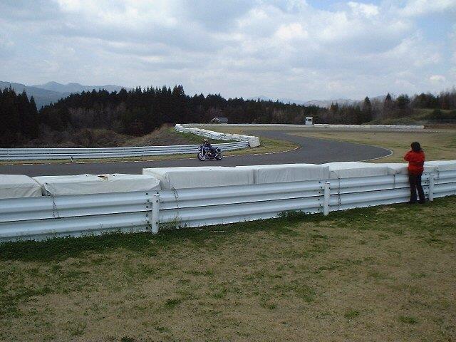 えぼよん@讃岐さんが投稿したサーキット走行・cbr1100xx・XJR1300に関するカスタム事例の投稿画像7枚目
