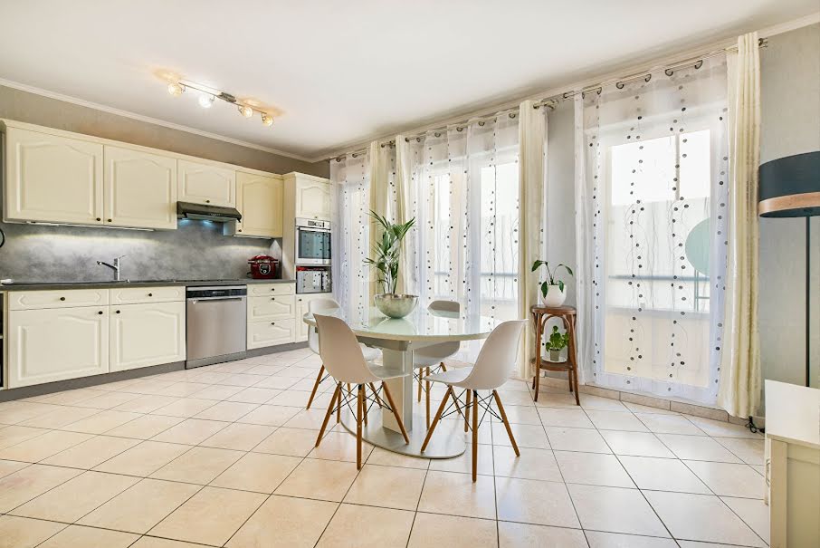 Vente appartement 3 pièces 63 m² à Brie-Comte-Robert (77170), 199 900 €