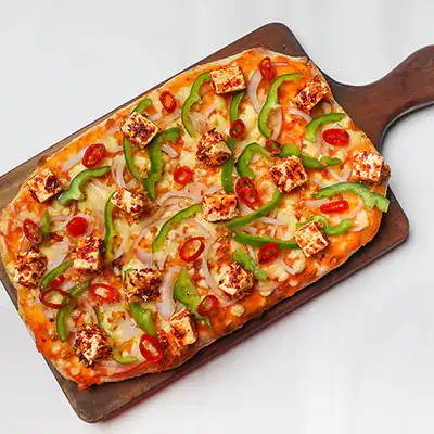 RCB Fiery Paneer Pinsa