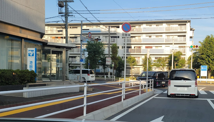 ステップワゴンスパーダのTHE VAN FEELS・STEP CREW SQUAD・こだわりイジリ…、ヨダレでます・主催者様と皆様のセンスに感動もん・さて、自分も変態にならないとね〜に関するカスタム事例の投稿画像2枚目