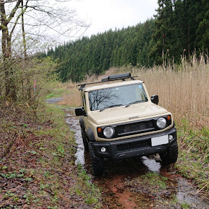 ジムニーシエラ JB74W