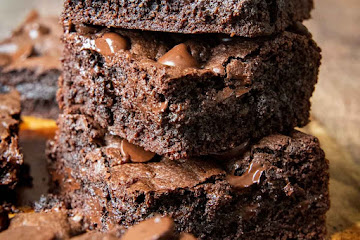 Fudgiest Oat Flour Brownies (Extra Easy)