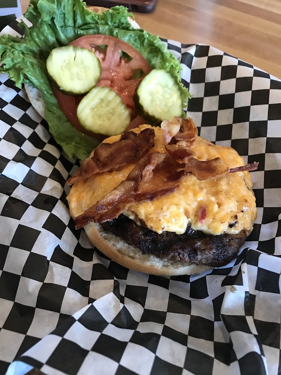 Pimento bacon cheeseburger