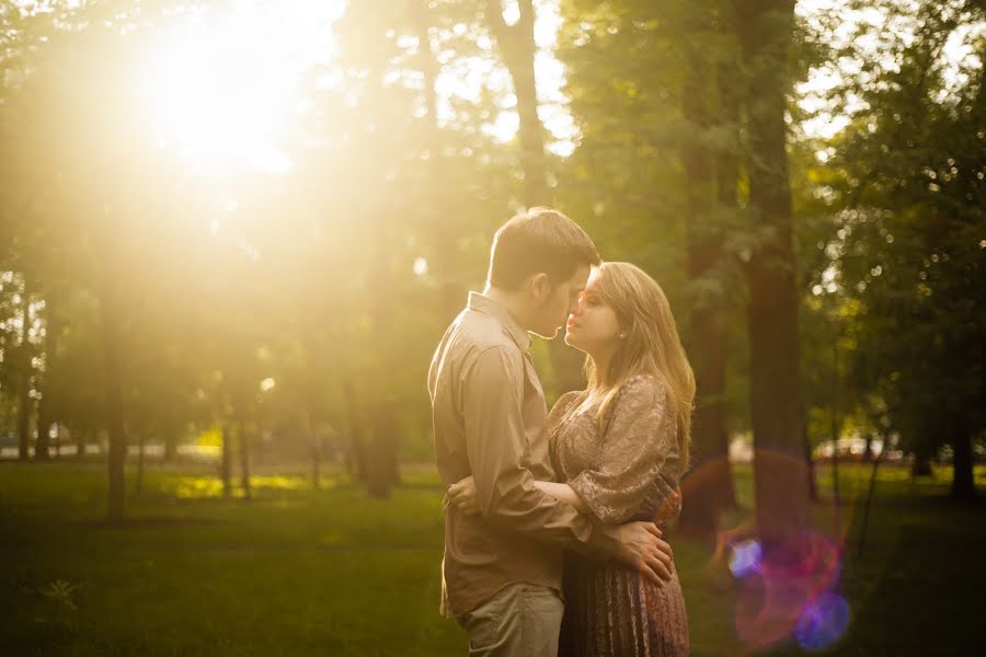 Kāzu fotogrāfs Evgeniya Ulyanova (honeyrnd). Fotogrāfija: 12. jūlijs 2015