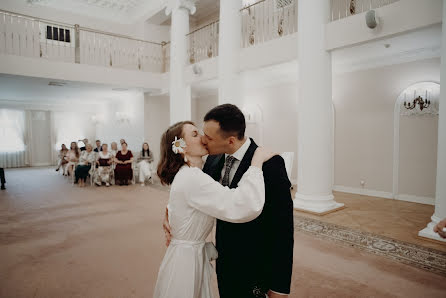 Bröllopsfotograf Vasilisa Gordeeva (vasilisagordeeva). Foto av 11 december 2021