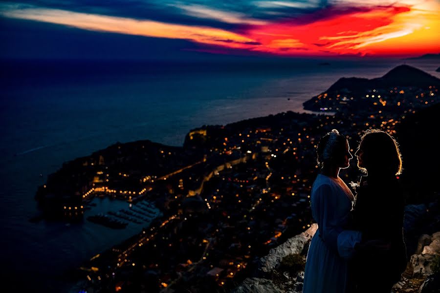 Fotografo di matrimoni Veronica Arevalo (veroarevalo). Foto del 12 febbraio 2019