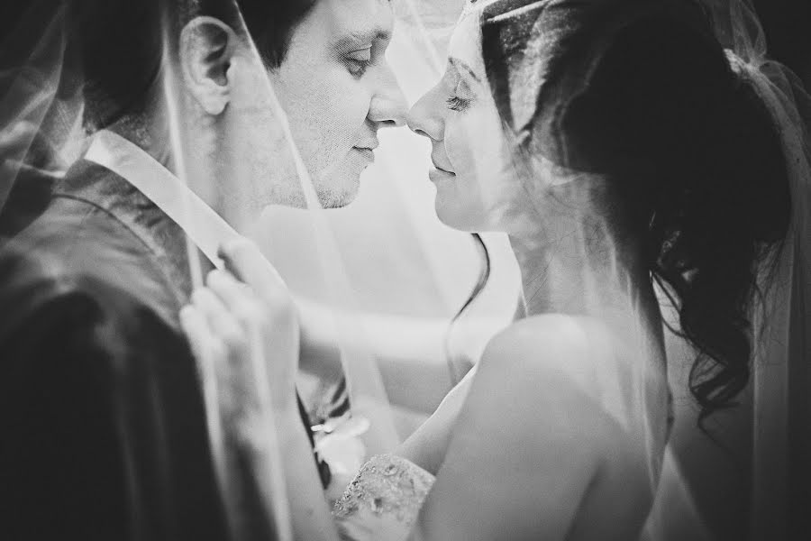 Wedding photographer Anastasiya Semenova (grits). Photo of 5 February 2015