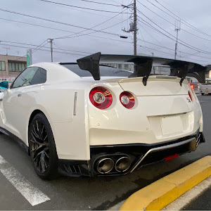 NISSAN GT-R R35