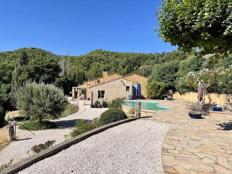 Vente villa 5 pièces 210 m² à Cotignac (83570), 1 100 000 €