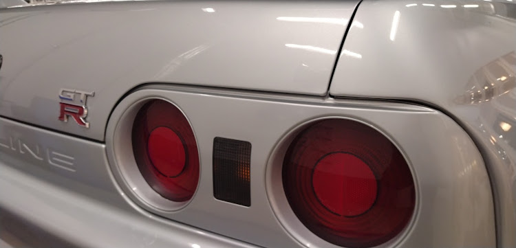 スカイライン GT-RのBNR32・ボディ磨き&コーティング施工・ホイールコーティングに関するカスタム事例の投稿画像1枚目