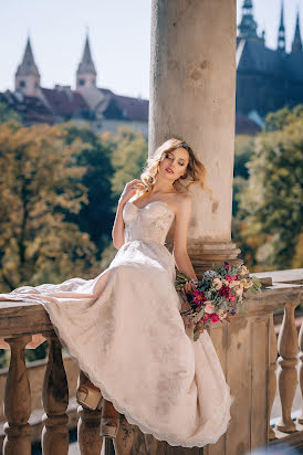 Fotografo di matrimoni Evgeniy Merkulov (paparazzi48). Foto del 23 aprile 2019