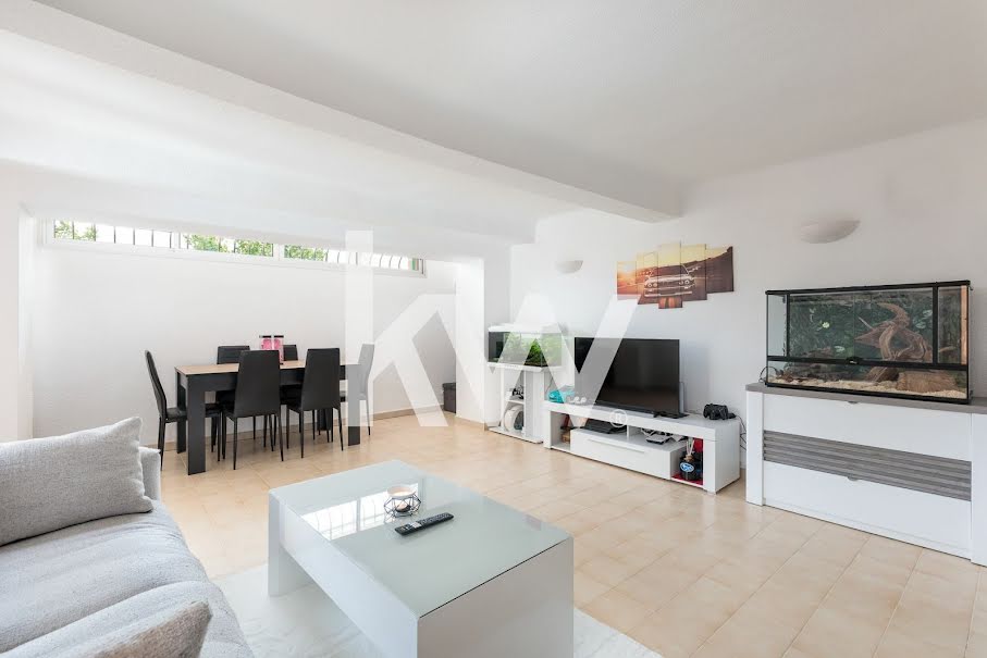 Vente appartement 2 pièces 56 m² à Frejus (83600), 134 000 €