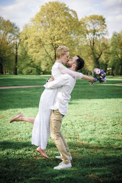 Fotógrafo de casamento Anastasiya Lebedikova (lebedik). Foto de 25 de fevereiro 2018