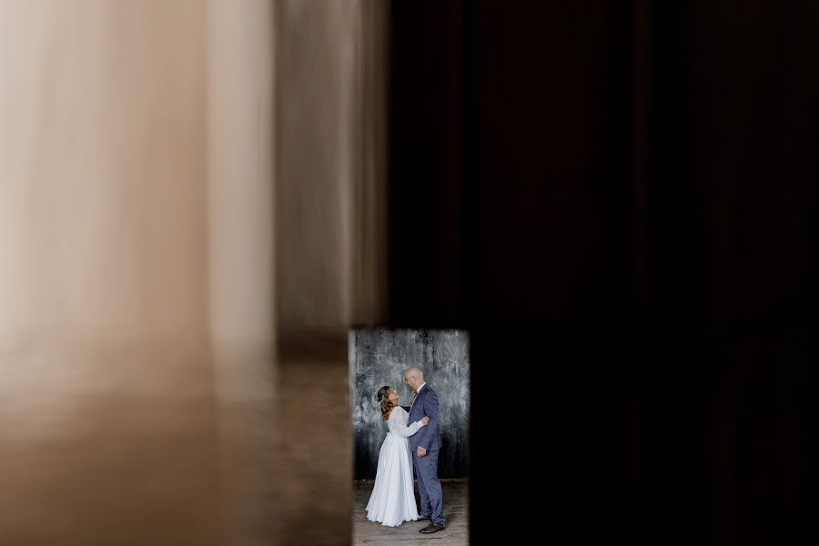 Fotografo di matrimoni Irina Tereschuk (iren2000). Foto del 20 maggio 2021