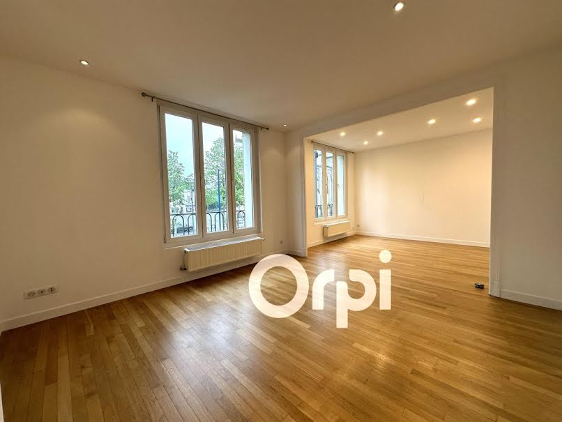 Location  appartement 2 pièces 56 m² à Soissons (02200), 650 €