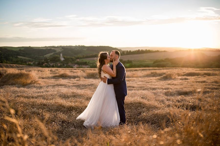 Fotografo di matrimoni Attila Firling (firlingpictures). Foto del 3 marzo 2019