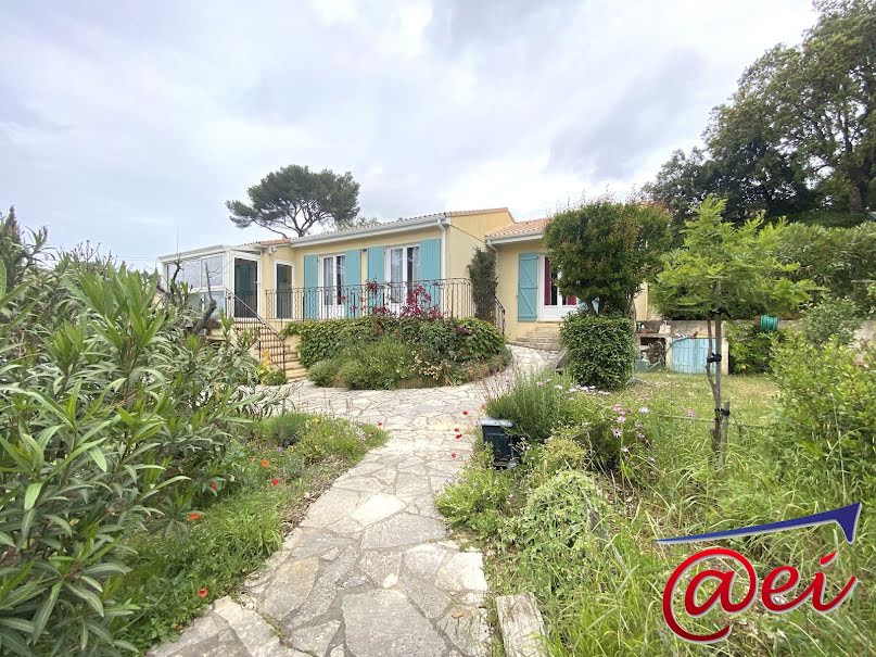 Vente maison 5 pièces 112 m² à Six-Fours-les-Plages (83140), 624 000 €