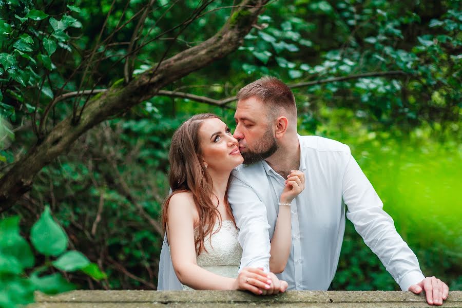 Fotografo di matrimoni Igor Taran (taranigor). Foto del 12 aprile 2021