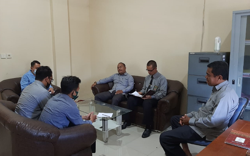 E:\Pengadilan Agama PSP\Draft Berita\Rapat Tim Audit dgn Sekre\rapat.png