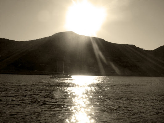 Un monte, una barca e il mare... di PdorKmer