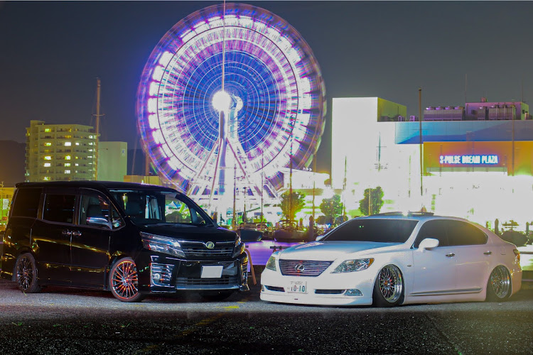 LSのLS460・セルシオ・ヴォクシー・シルビア・ピックアップに選ばれたいに関するカスタム事例の投稿画像3枚目